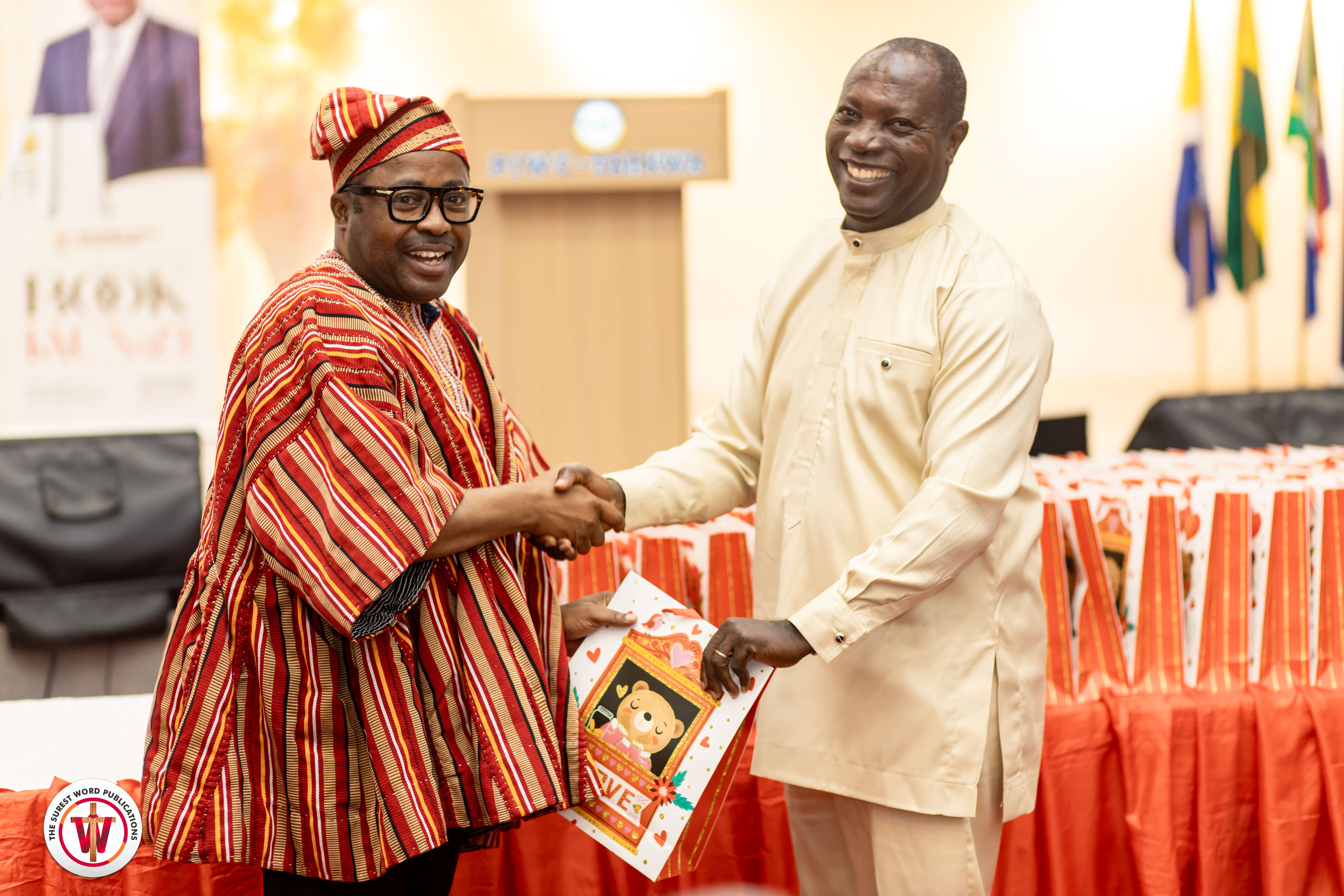 BOOK LAUNCH: AREA PEMEM EXECUTIVE MEMBER CONTRIBUTES TOWARDS THE BOOK LAUNCH (1)